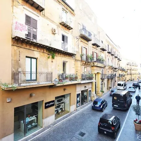 Scalia House Via Atenea Apartment *